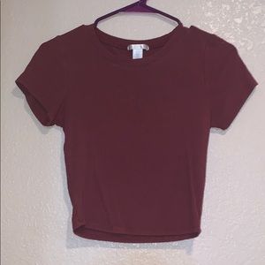 maroon cropped shirt